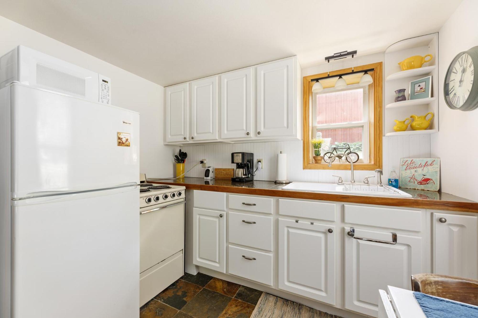 The Cottonwood Inn B&B เอมไพร์ ภายนอก รูปภาพ
