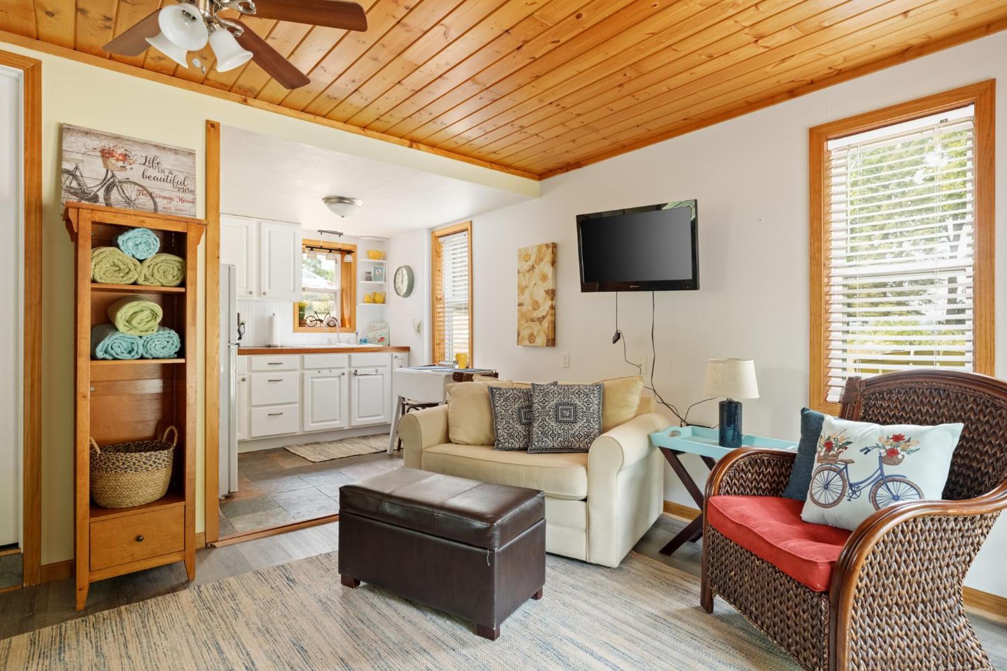 The Cottonwood Inn B&B เอมไพร์ ภายนอก รูปภาพ