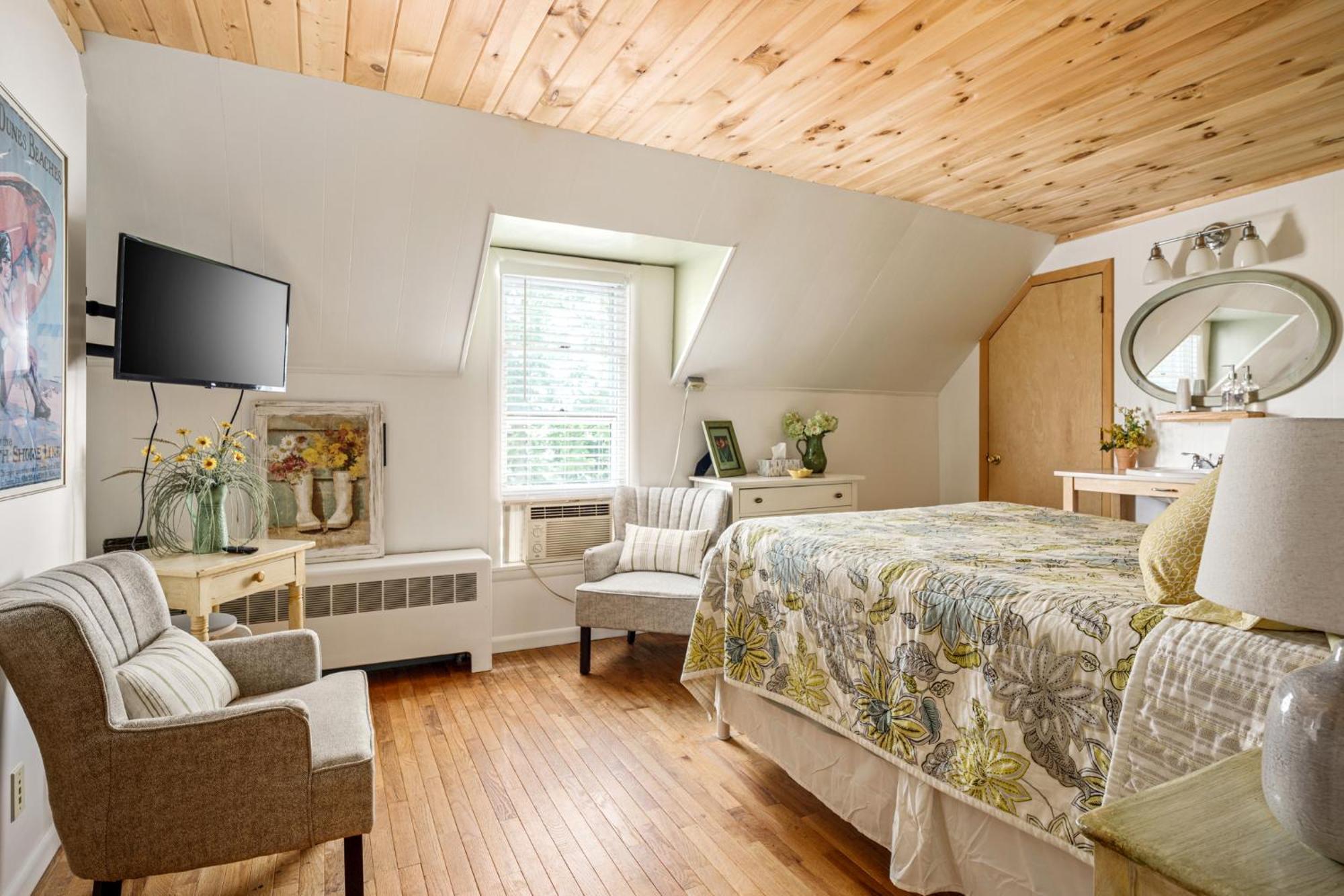 The Cottonwood Inn B&B เอมไพร์ ภายนอก รูปภาพ